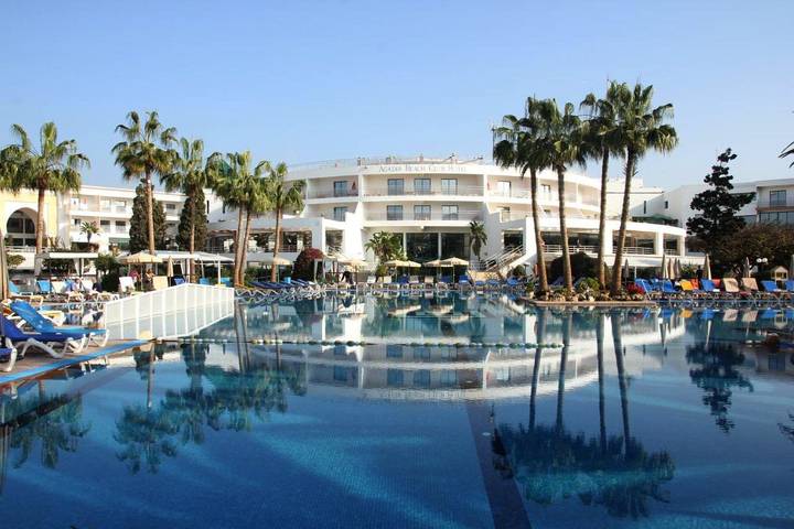 Hôtel pour 2 personnes, avec sauna et piscine ainsi que vue et jardin - 1