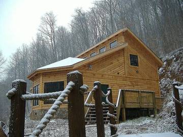 Vacation House for 8 Guests in Watauga Lake, Blue Ridge Mountains, Picture 2