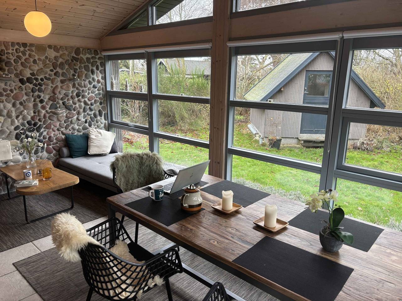 Schönes Ferienhaus in Strand- und Naturnähe in Bredfjed, Rødby