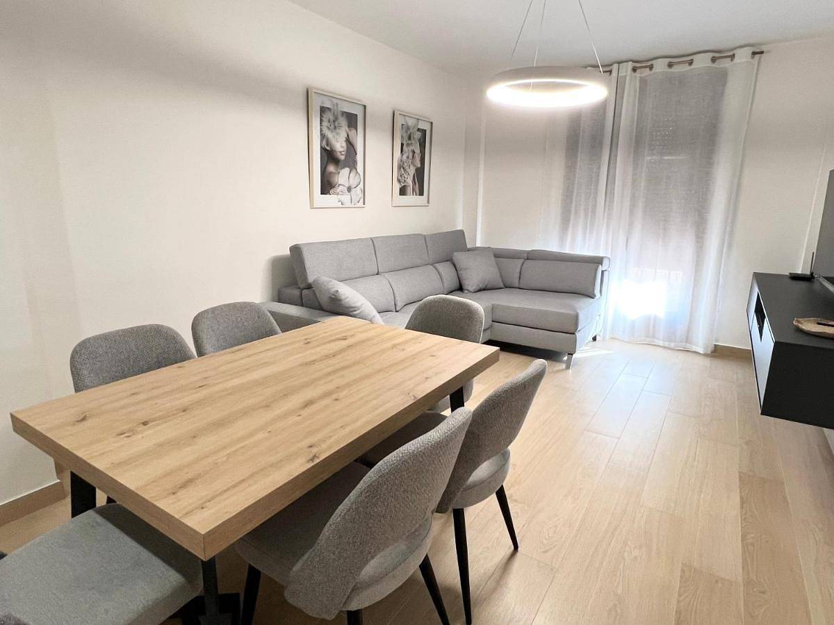 Appartement entier, Apartment Arevalo 2B Parking Gratis in Lucena, Sierras Subbéticas