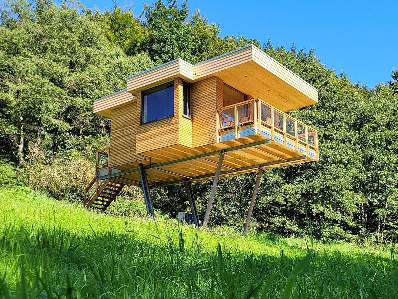 Ganze Ferienwohnung, Baumhaushotel Solling - Baumzelt Fichte in Uslar, Weserbergland