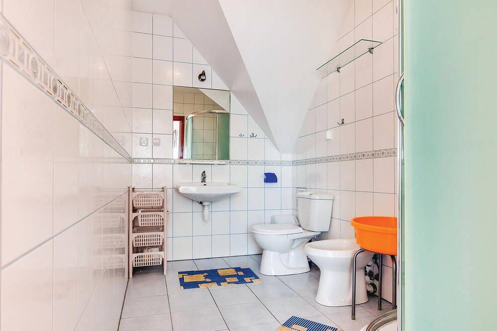 Ganze Wohnung, Tolle 2-Zimmer-Wohnung in Rowy in Rowy, Slowinzischer Nationalpark