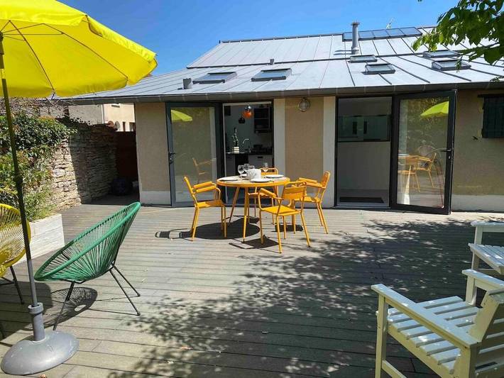 Location de vacances pour 5 personnes, avec jardin, animaux acceptés à Noyers - 2