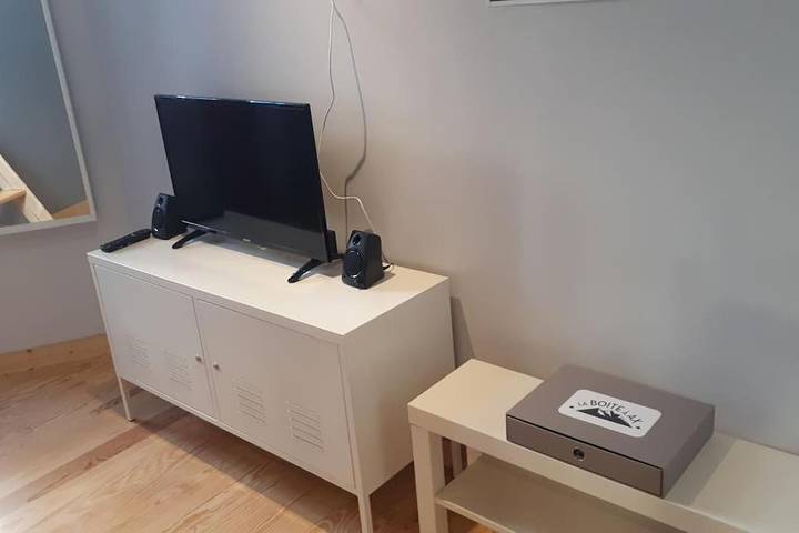 Gîte pour 3 personnes, avec Vue dans Office De Tourisme De Pays Des Vallees D Ax - 4