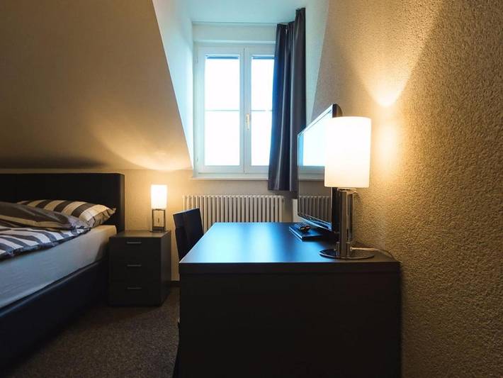 Hôtel pour 2 personnes, avec jardin à Yvonand - 2
