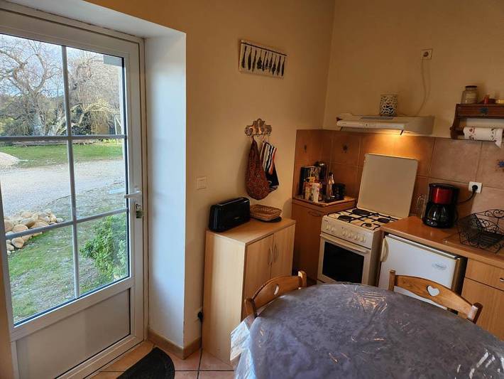 Gîte pour 3 personnes, avec Terrasse et Jardin à Valensole - 3
