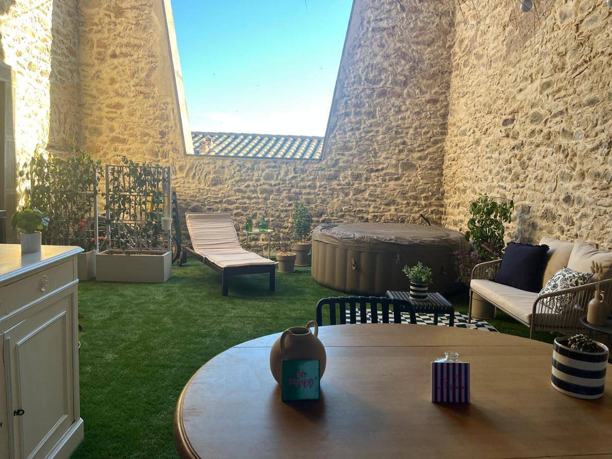 Three-Bedroom Villa in Cazilhac, Région de Carcassonne