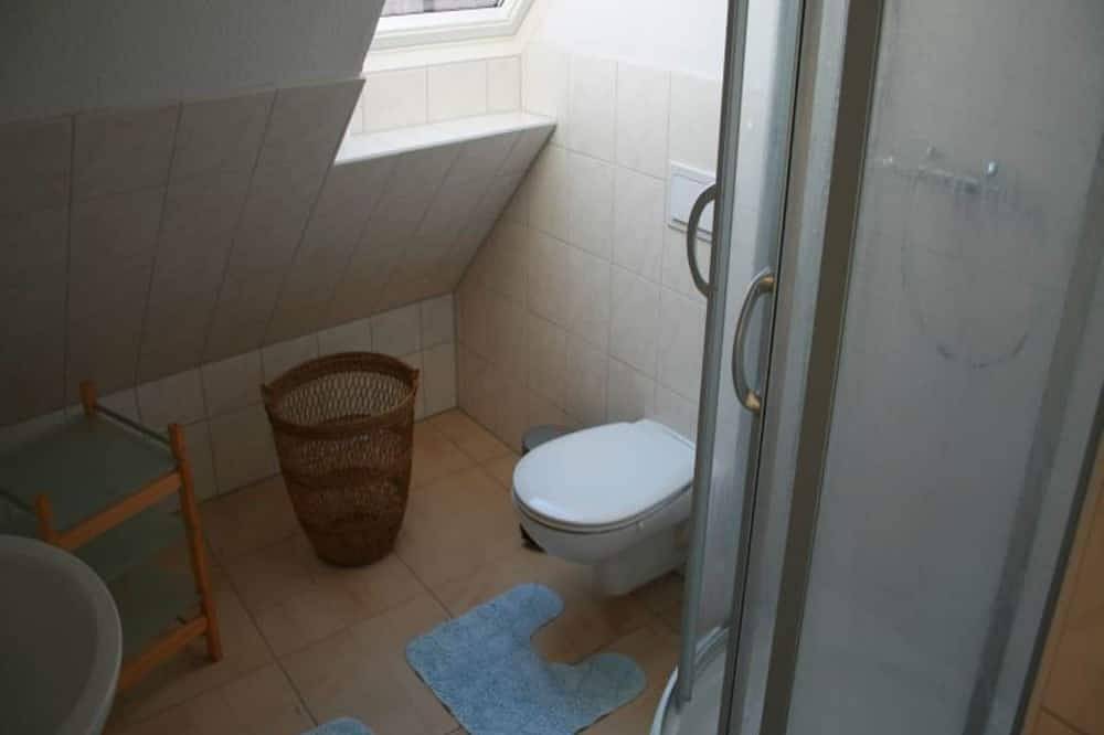 Ganze Wohnung, Schöne Ferienwohnung mit Garten in Robertsdorf in Robertsdorf, Blowatz