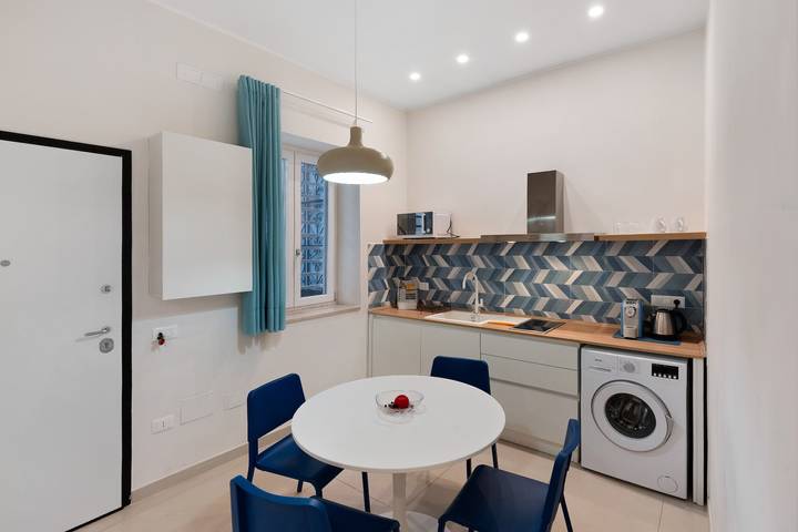 Apartamento entero, Apartamento 'Domus Vesuvii' con Wi-Fi y aire acondicionado in Pompeya (Nápoles), Provincia de Nápoles