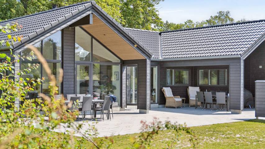 Ferienhaus für 14 Personen, mit Garten und Terrasse sowie Sauna, mit Haustier in Kramnitse - 2