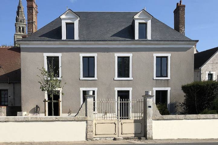 Location de vacances pour 18 personnes, avec sauna ainsi que jardin et jacuzzi à Candé-sur-Beuvron