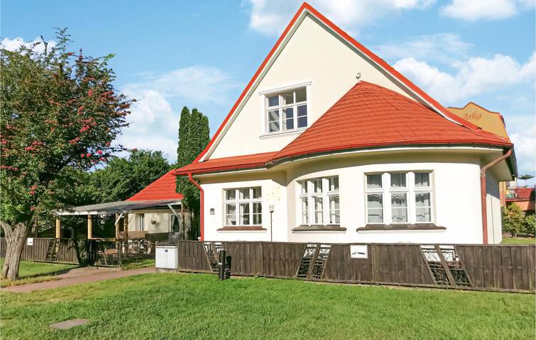 Dom dla 10 osób, z Taras w Darłowo
