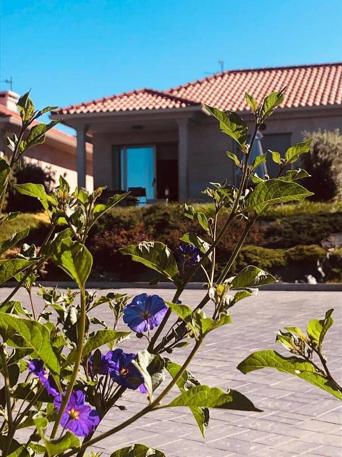 Casa de vacaciones para 4 personas, con jardín y vistas en Galicia