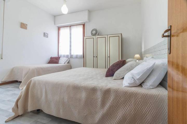 Ferieleilighet for 8 personer, med Balkong og Terrasse i Cattolica