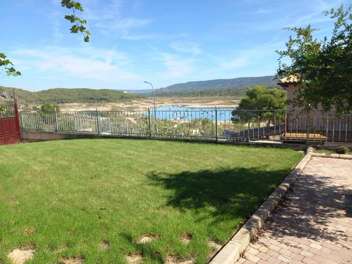 Casa de vacaciones para 10 personas, con jardín y vistas, Se admiten mascotas en La Alcarria - 3