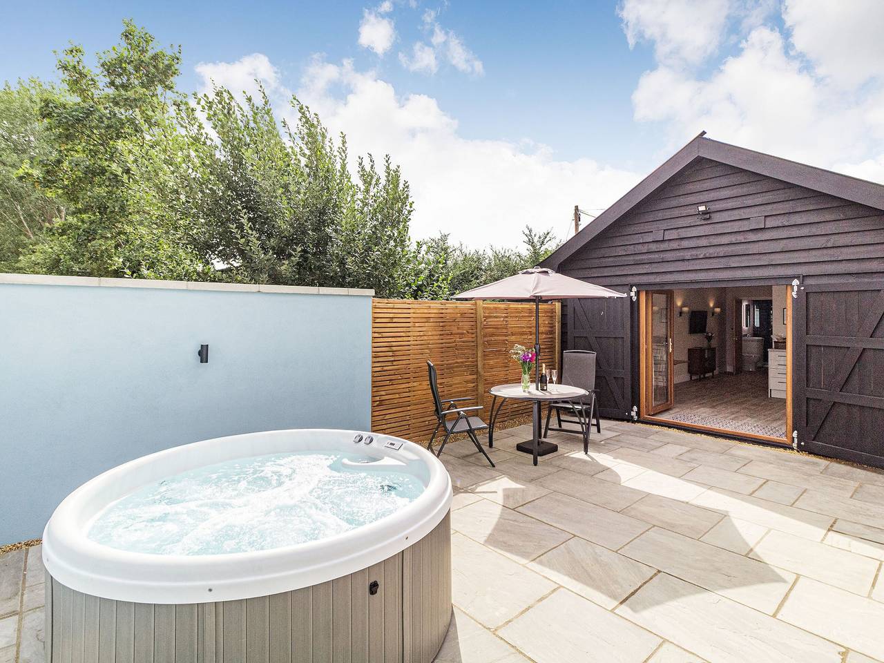 Wisteria Lodge - Ukc5804 in Roydon (Norfolk), Norfolk