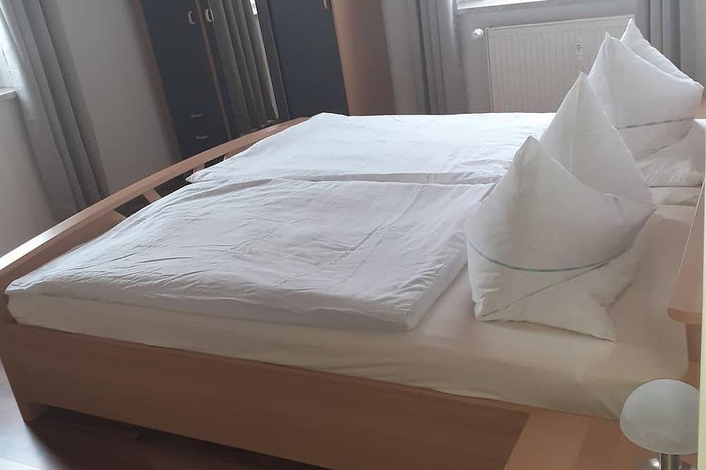 Ganze Wohnung, Ferienwohnung für maximal 3 Personen - Ferienwohnung Bernd Krügel in Zwickau, Chemnitz und Umgebung