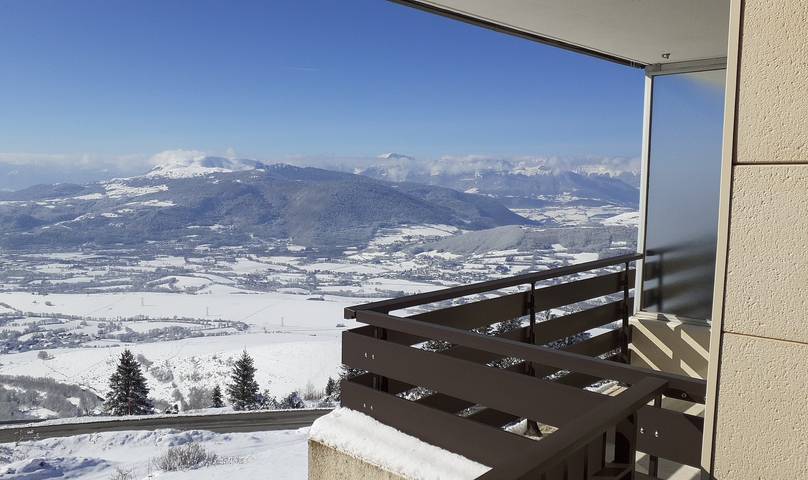 Appartement de vacances pour 5 personnes, avec Balcon et Vue sur le lac dans l' Isère - 3