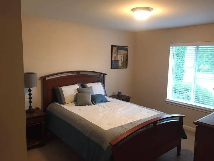 Vacation rental for 8 people, with terrace and yard in Kitsap County