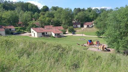 Gîte pour 6 personnes, avec jardin et terrasse, animaux acceptés dans Virton