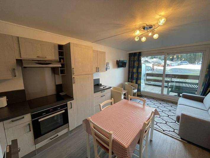 Gîte pour 4 personnes, avec balcon dans Station du Lioran