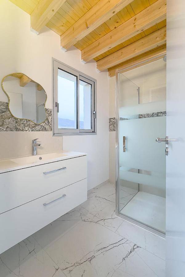 Location de vacances pour 6 personnes, avec vue et balcon à Voiteur - 4