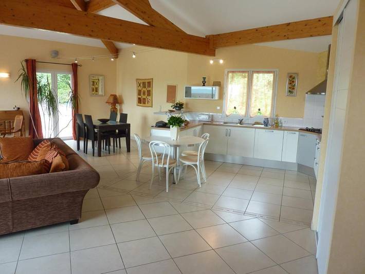 Location de vacances pour 6 personnes, avec vue et terrasse à Sonnay - 2