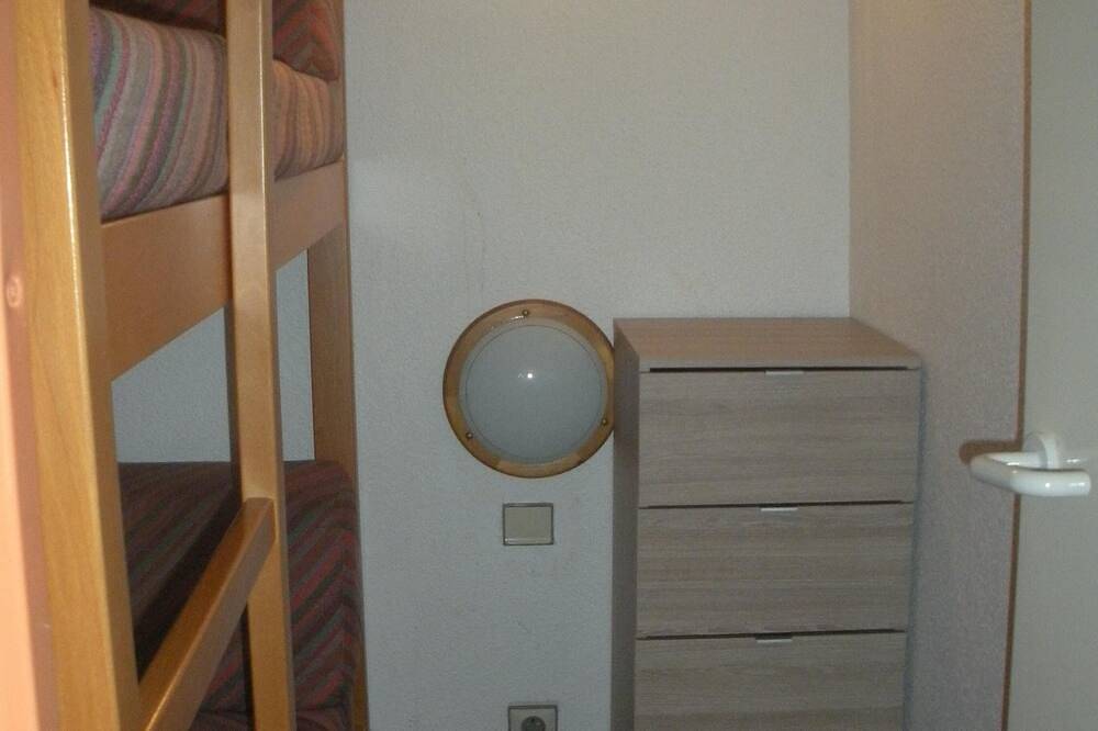 Ganze Wohnung, Komfortable Wohnung am Fuße der Pisten, Südlage, ruhig .Très Geschäften in Huez, Nationalpark Écrins