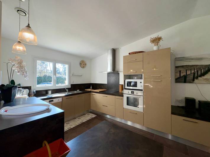 Location de vacances pour 11 personnes, avec terrasse à Saint-Jean-de-Monts - 4