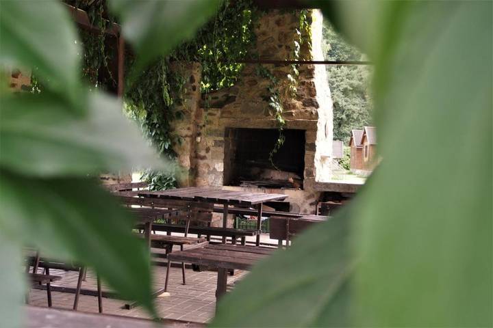 Camping für 4 Personen, mit Terrasse in Tschechien - 2