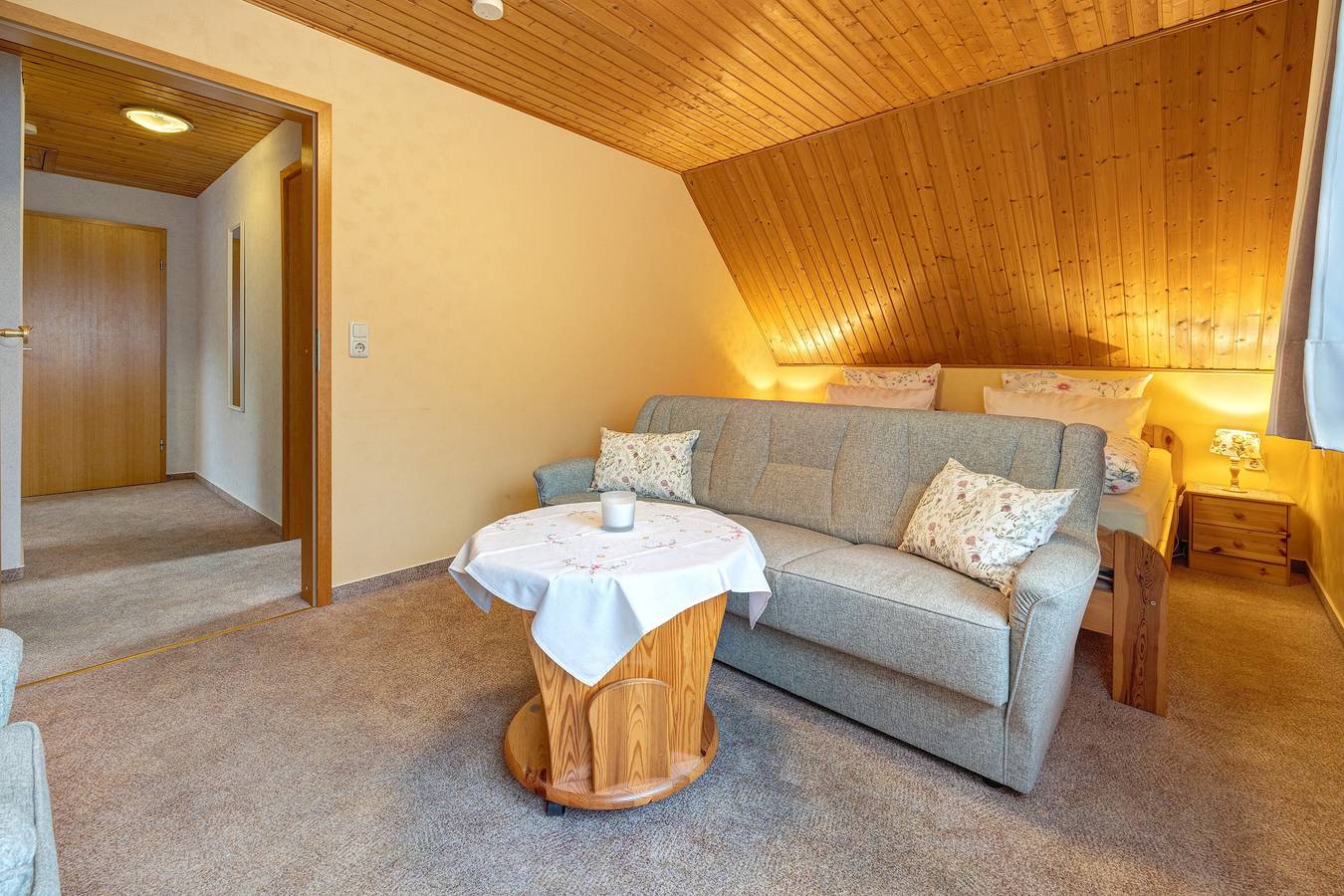 Ganze Wohnung, Ferienwohnung 'Haus Stoldt, Wohnung 2' mit gemeinsamer Terrasse, gemeinsamem Garten und Wi-Fi in Meldorf, Dithmarschen