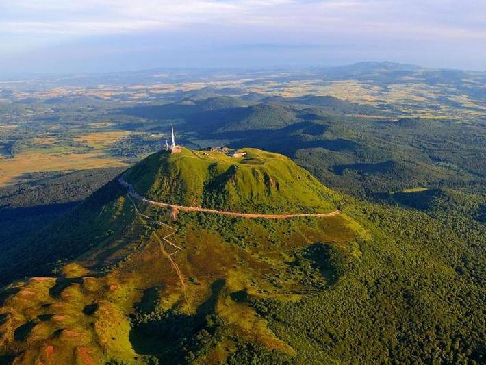 Camping de La Croze - Mobilhome 4 personnes - Loisirs in Châtel-Guyon, Parc naturel régional des Volcans d'Auvergne