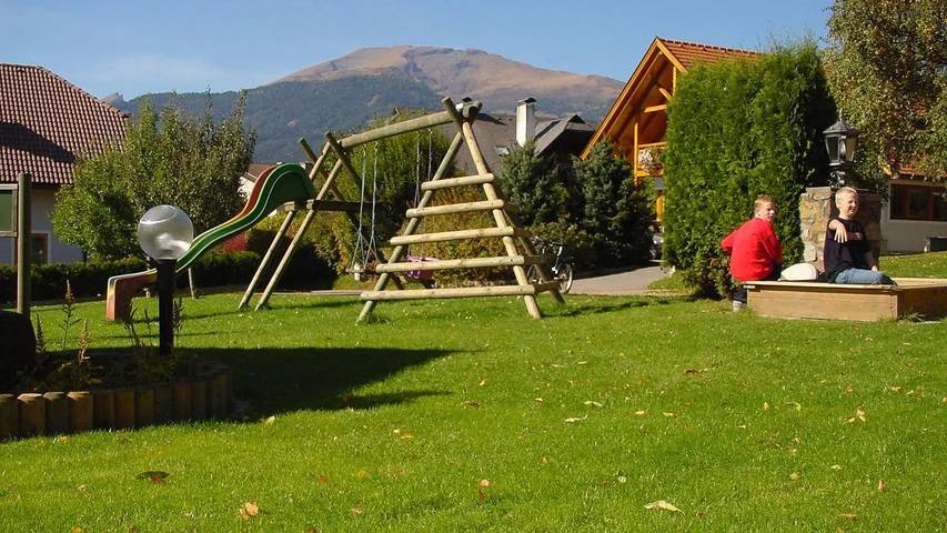 Ferienwohnung für 4 Personen, mit Balkon und Garten in Seeboden - 3