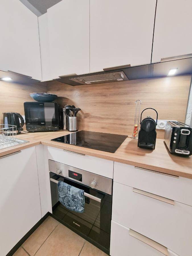 Gîte pour 4 personnes, avec piscine ainsi que jardin et vue dans Parc de Vaugrenier - 4