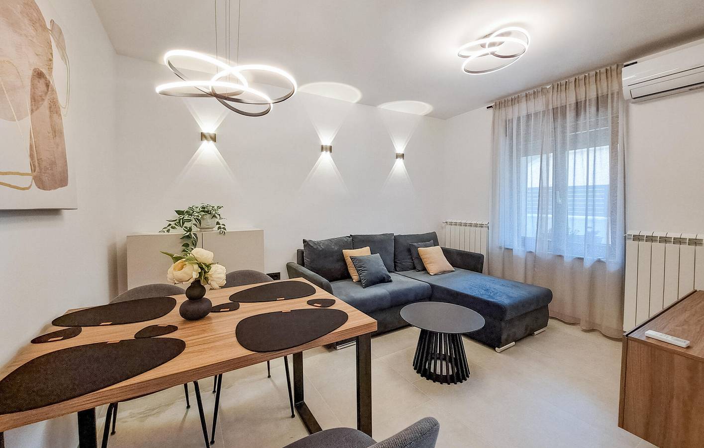 Ganze Ferienwohnung, Gemütliche Ferienwohnung mit Terrasse in der Nähe des Stadtzentrums von Muntic – WLAN und Parkplatz inklusive in Muntic, Südküste Istrien