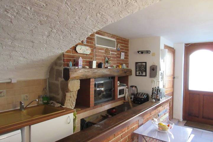 Gîte pour 5 personnes, avec terrasse à Saint-Rome-de-Tarn