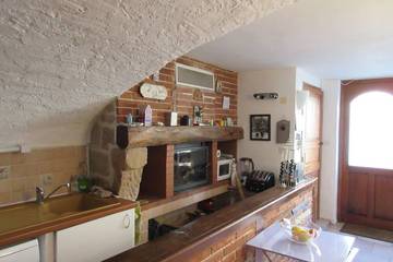 Gîte pour 5 personnes, avec terrasse à Saint-Rome-de-Tarn