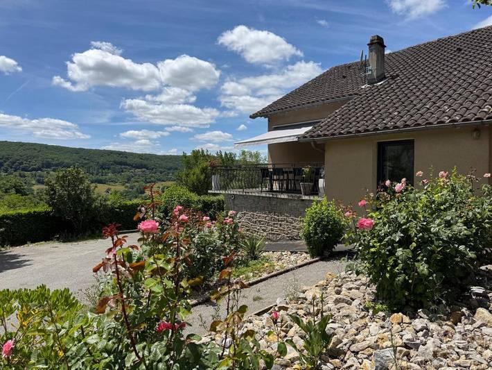 Casa de vacaciones para 8 personas, con vistas además de balcón y vistas al lago - 1