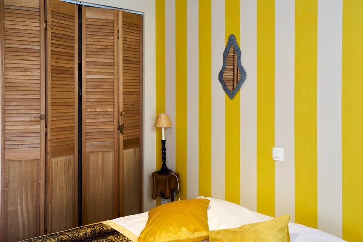 Bed and Breakfast 'Aestivum' with Private Terrace, Shared Garden and Wi-Fi in Gabillou, Périgord Noir