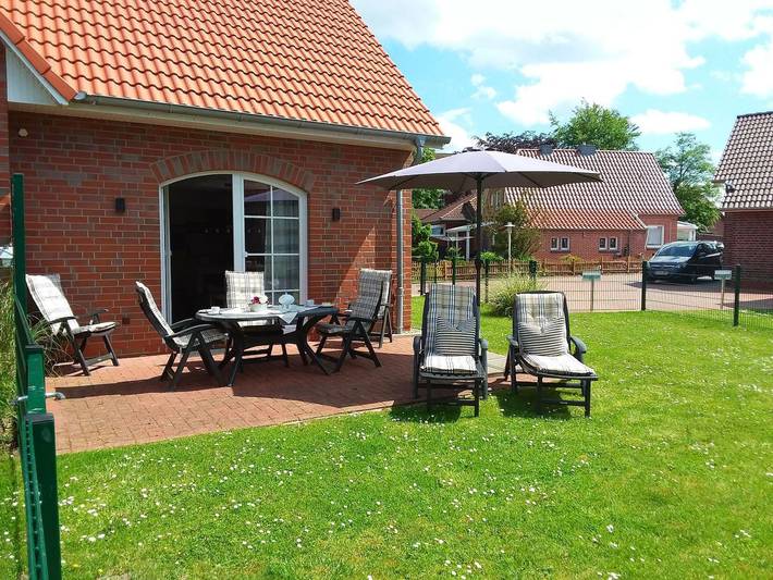 Ferienhaus für 6 Personen, mit Terrasse und Garten, kinderfreundlich in Greetsiel