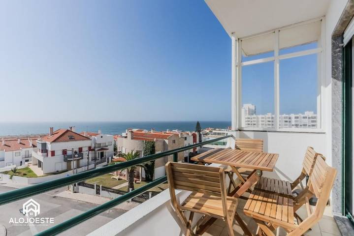 Apartamento de férias para 7 pessoas, com vista e terraço em Torres Vedras