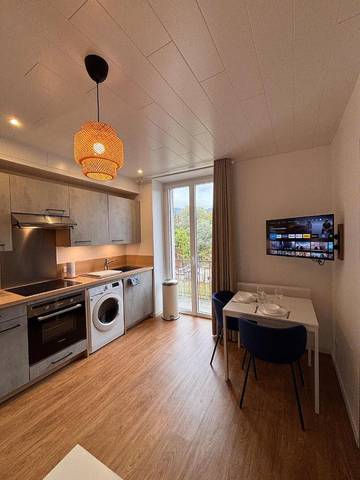 Gîte pour 2 personnes, avec balcon à La Roche-sur-Foron