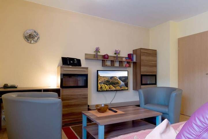 Ferienwohnung für 4 Personen, mit Balkon und Garten - 1