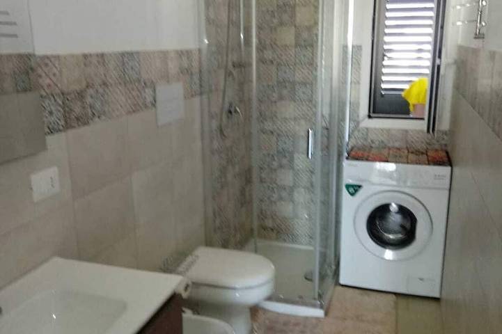 Entire apartment, Conchiglia Azzurra 3 minutes walk from the beach Capaci in Spiaggia de Isola delle Femmine, Capaci
