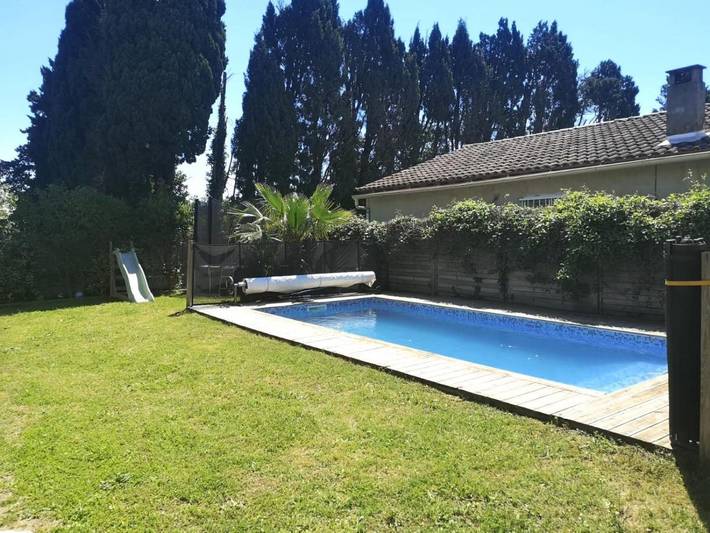 Apartamento de vacaciones para 4 personas, con terraza además de jardín y piscina - 1
