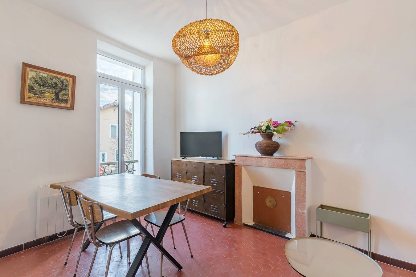 Appartement entier, Appartement « Le Gîte Du Forgeron » à La Tour-d'Aigues in La Tour-d'Aigues, Parc naturel régional du Luberon