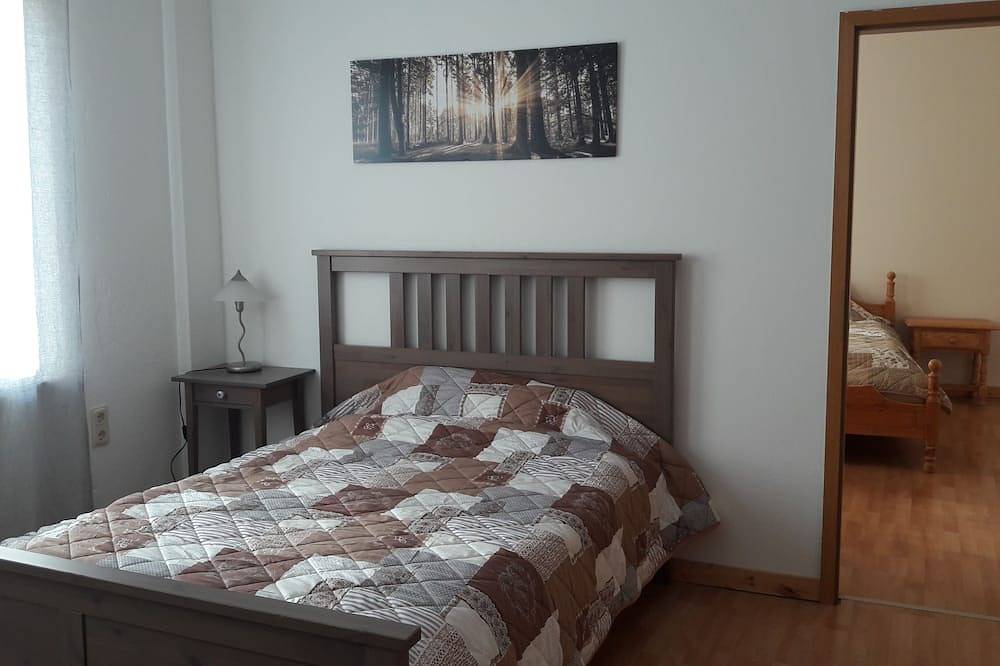 Ganze Wohnung, Ferienwohnung am Theo Carlen Platz in Ormesheim, Mandelbachtal