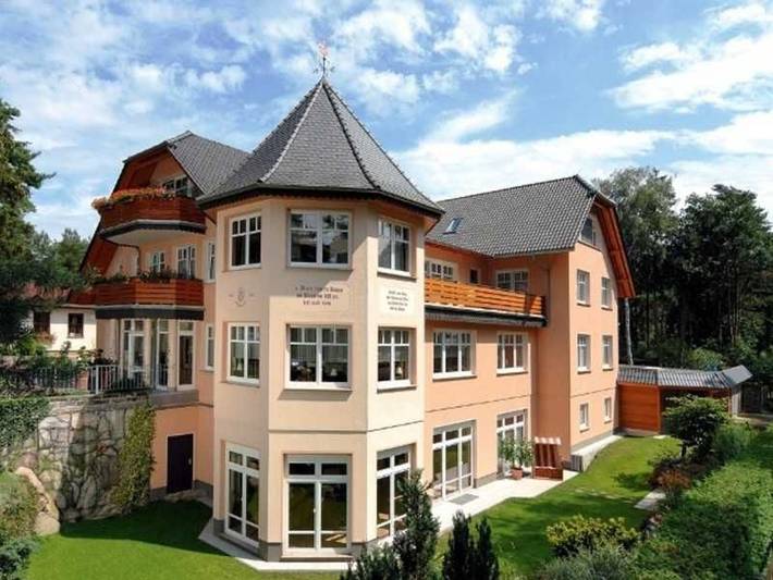 Hotel für 3 Personen, mit Garten und Pool sowie Sauna