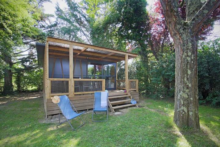 Location de vacances pour 5 personnes, avec bassin pour enfant ainsi que piscine et terrasse dans Golf Saint-Laurent - 2