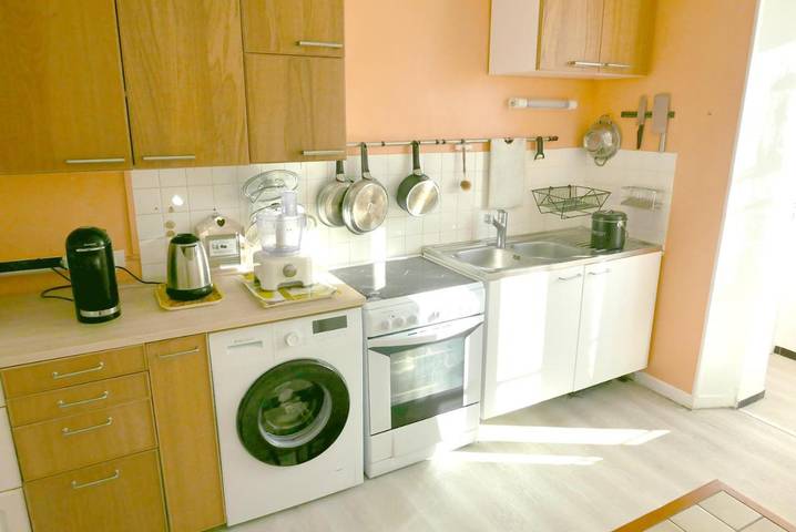 Gîte pour 3 personnes, avec jardin et vue dans Saint-Béron - 2